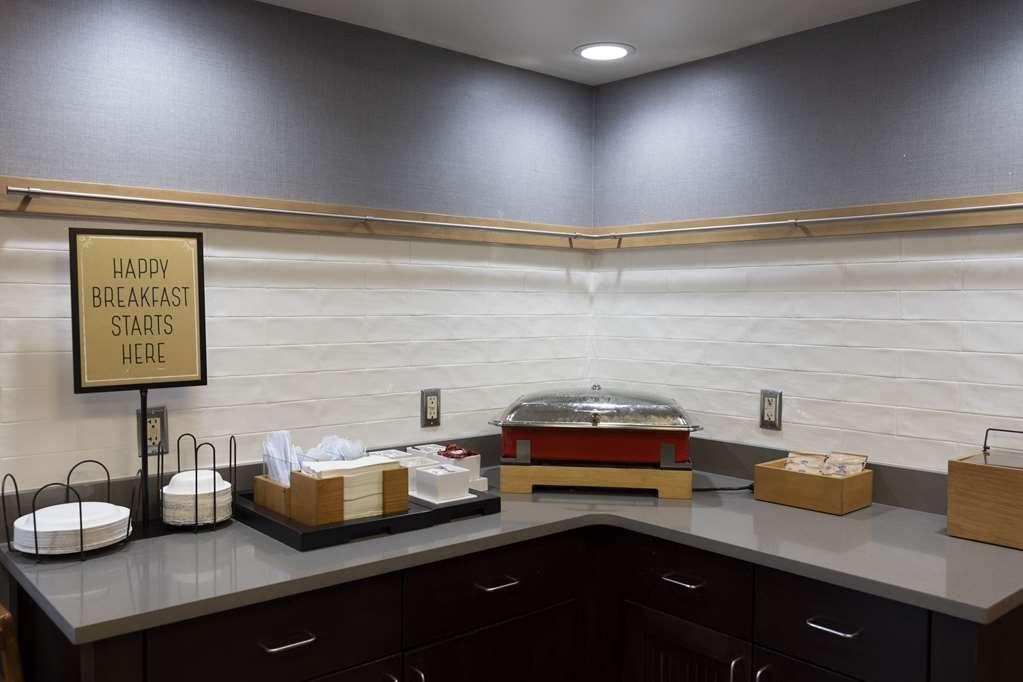 Hampton Inn Kent/Akron Area Restaurant photo